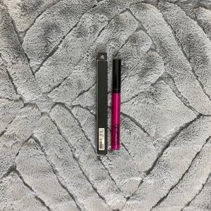 RARE New MAC Vamplify gloss What’s Going On